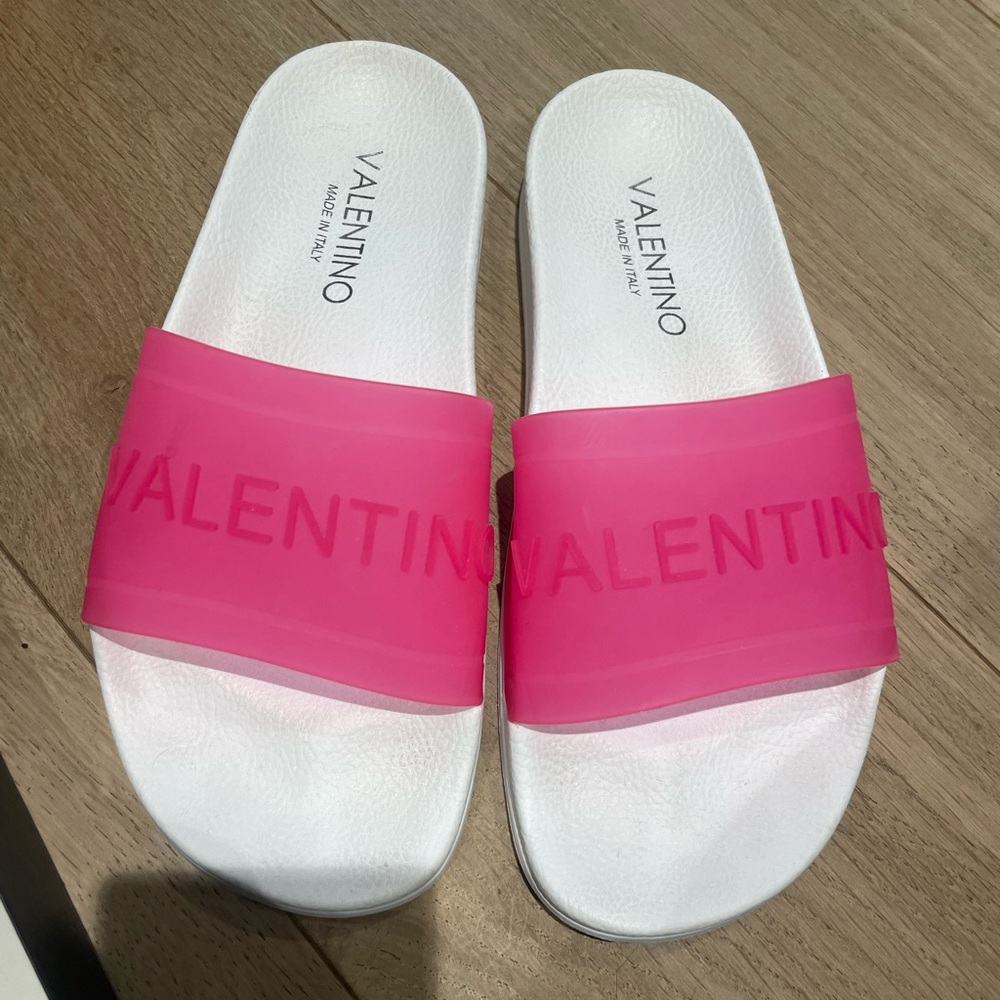 Valentino Iride Fuschia Pink Slide